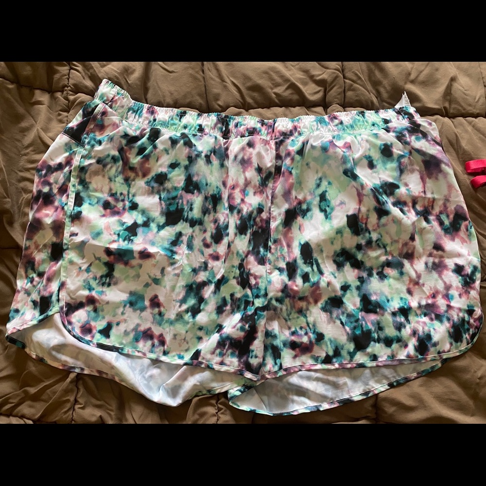 Old navy 4X swim shorts